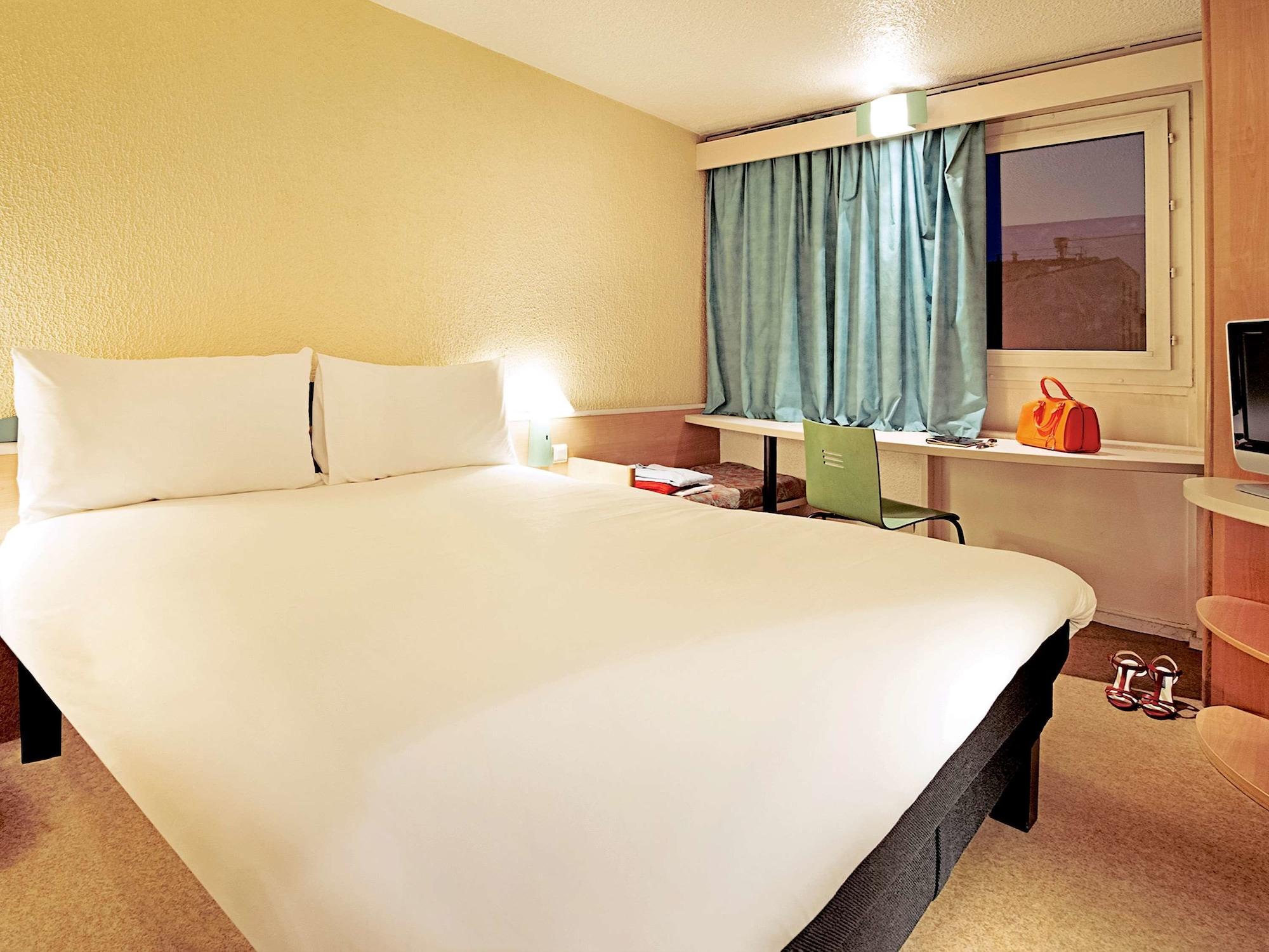 Hotel Ibis Centre Champ De Mars Rouen